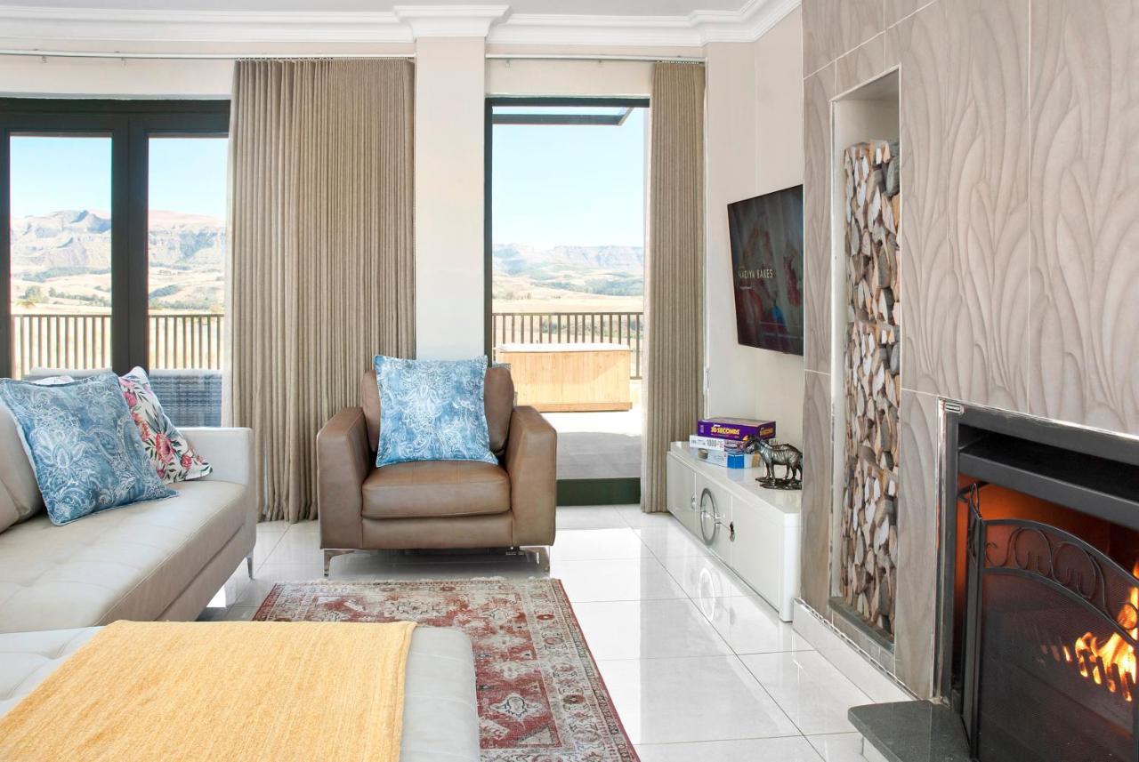 Eleven On Tumbleweed, Cathkin Estates Apartment Champagne Valley Екстериор снимка